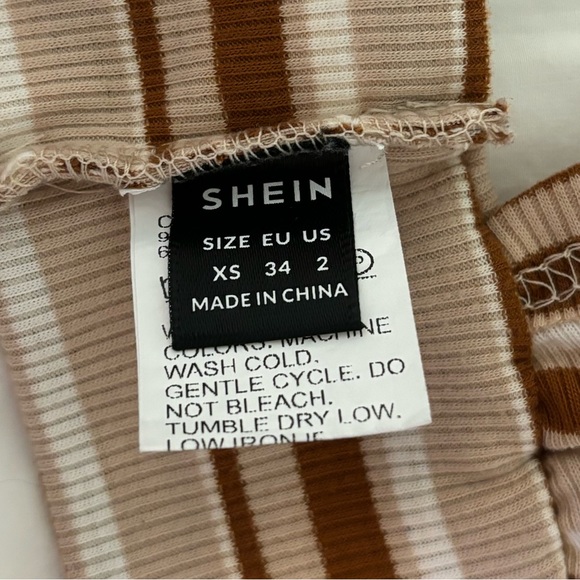 Going out tie on top - Picture 2 of 2